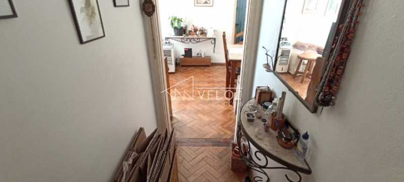 Apartamento à venda com 2 quartos, 69m² - Foto 24