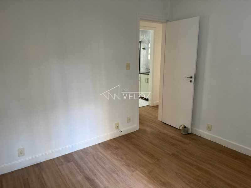 Apartamento à venda com 2 quartos, 64m² - Foto 7