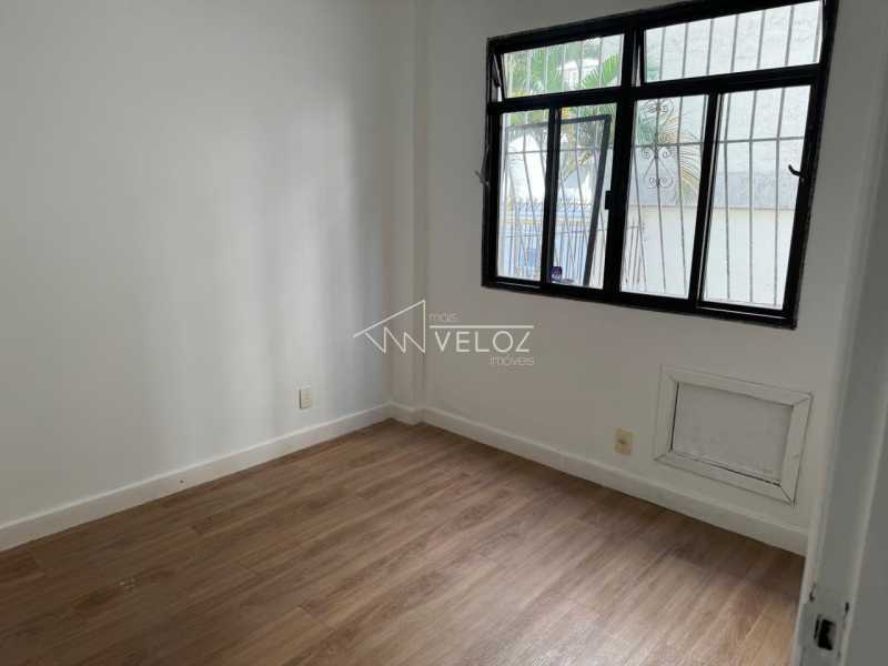 Apartamento à venda com 2 quartos, 64m² - Foto 15