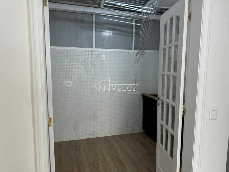 Apartamento à venda com 2 quartos, 64m² - Foto 20