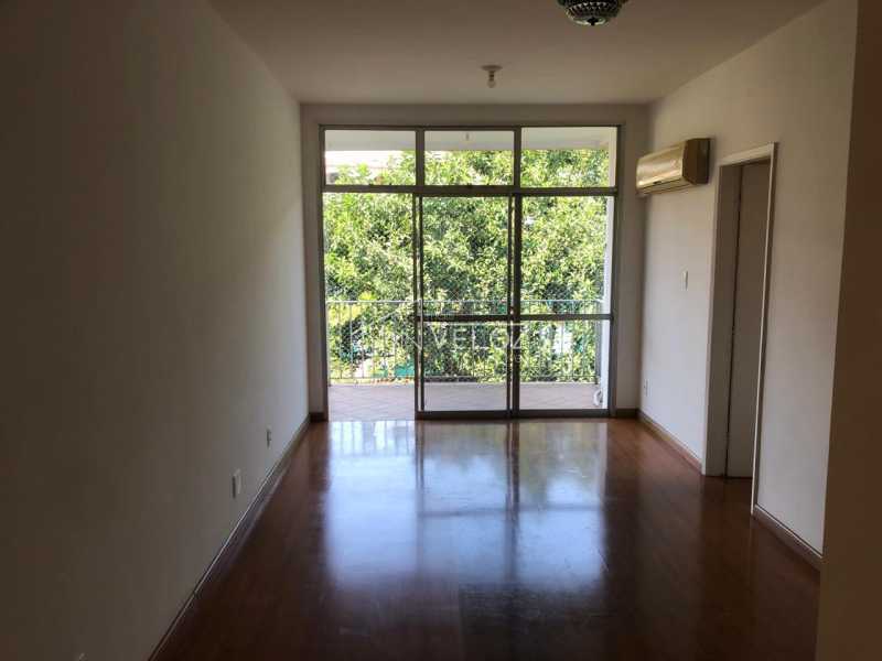 Apartamento à venda com 2 quartos, 80m² - Foto 6