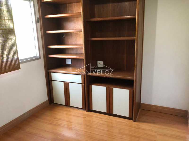 Apartamento à venda com 2 quartos, 80m² - Foto 14