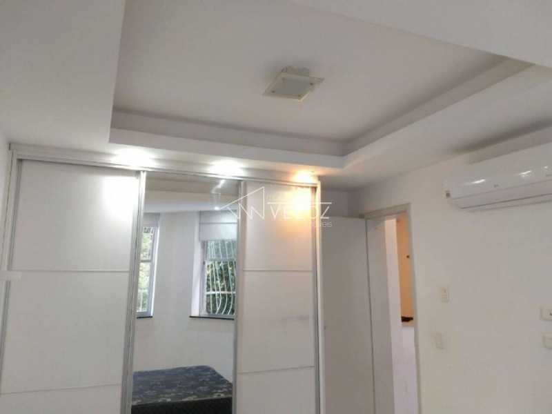 Apartamento à venda com 1 quarto, 43m² - Foto 13