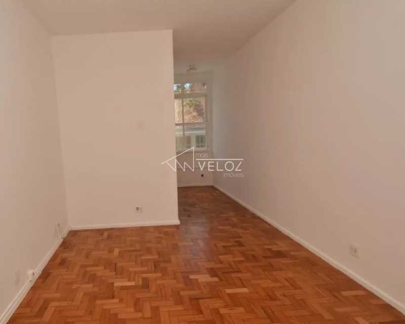 Apartamento à venda com 2 quartos, 85m² - Foto 1