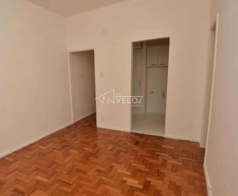 Apartamento à venda com 2 quartos, 85m² - Foto 5