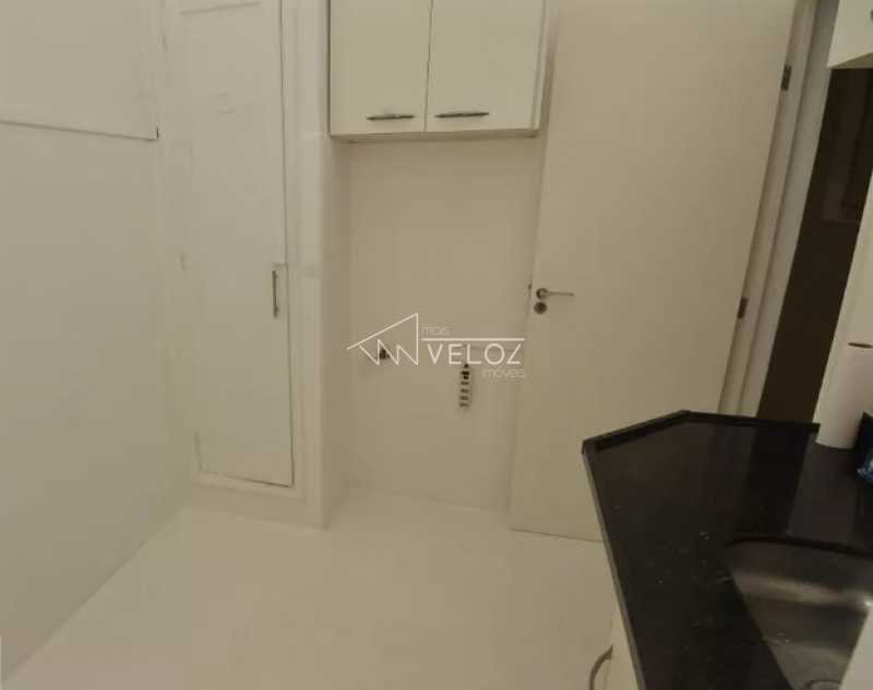 Apartamento à venda com 2 quartos, 85m² - Foto 8