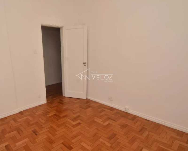 Apartamento à venda com 2 quartos, 85m² - Foto 15