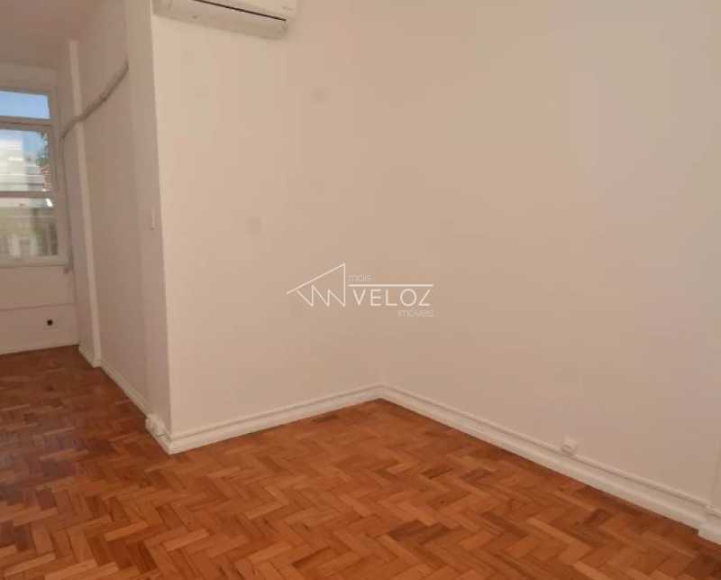 Apartamento à venda com 2 quartos, 85m² - Foto 19