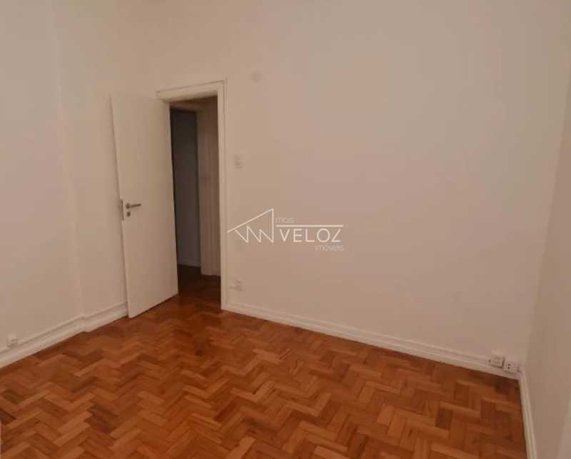 Apartamento à venda com 2 quartos, 85m² - Foto 20