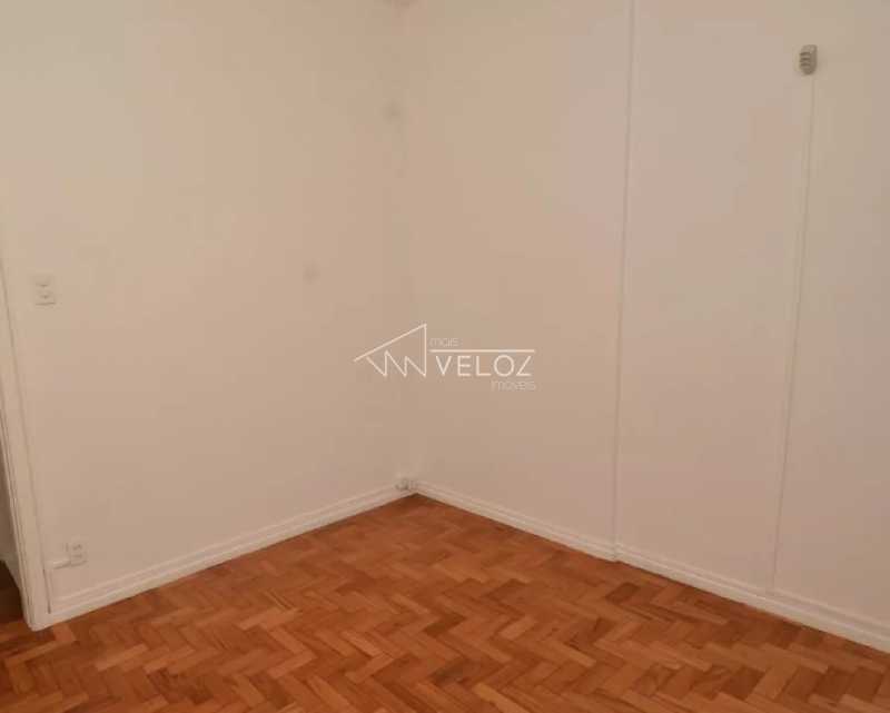 Apartamento à venda com 2 quartos, 85m² - Foto 21