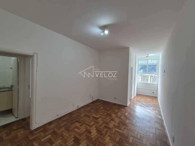 Apartamento à venda com 2 quartos, 85m² - Foto 1