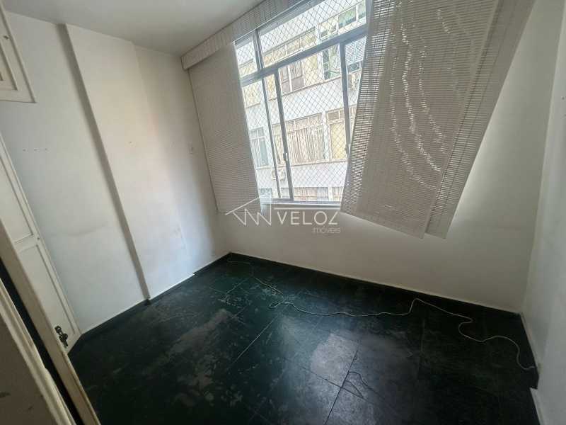 Apartamento à venda com 2 quartos, 74m² - Foto 12