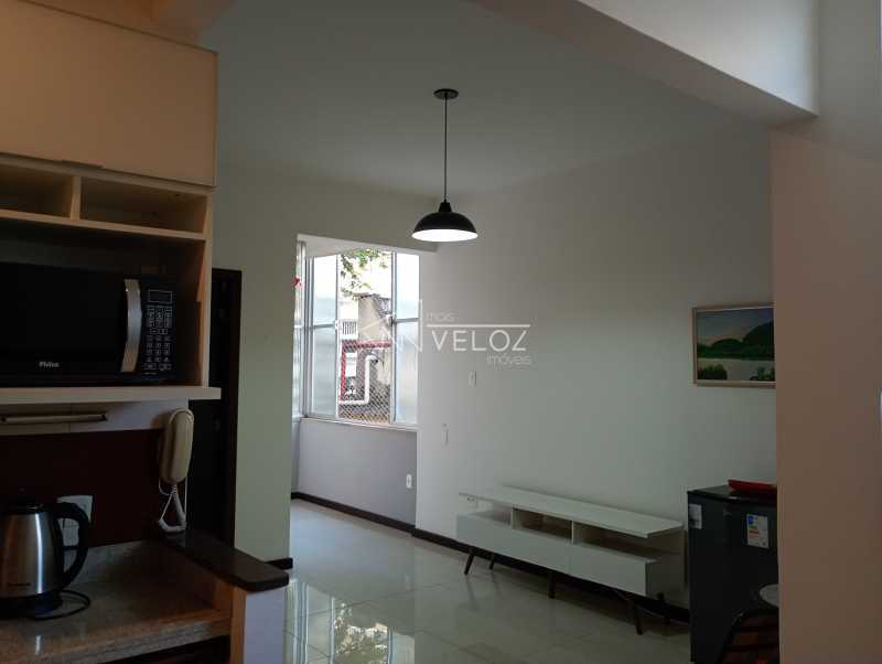 Apartamento à venda com 1 quarto, 44m² - Foto 3