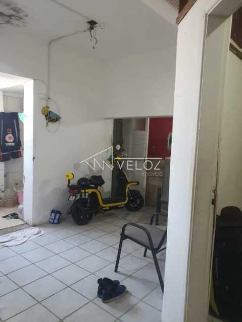 Apartamento à venda com 1 quarto, 40m² - Foto 1