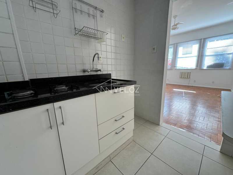 Apartamento à venda com 1 quarto, 28m² - Foto 4