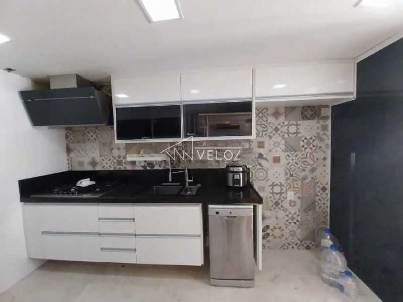 Cobertura à venda com 3 quartos, 262m² - Foto 10