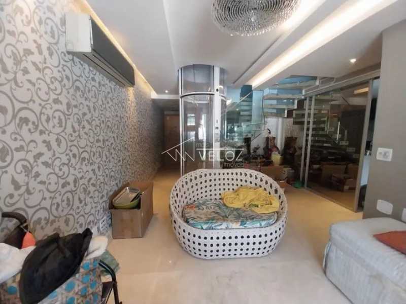 Cobertura à venda com 3 quartos, 262m² - Foto 6