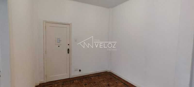 Apartamento à venda com 1 quarto, 39m² - Foto 4