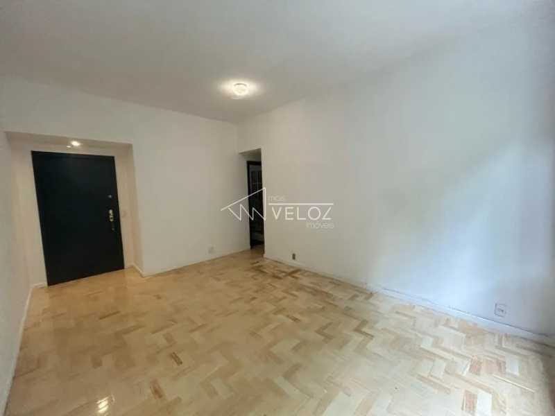 Apartamento à venda com 2 quartos, 81m² - Foto 22