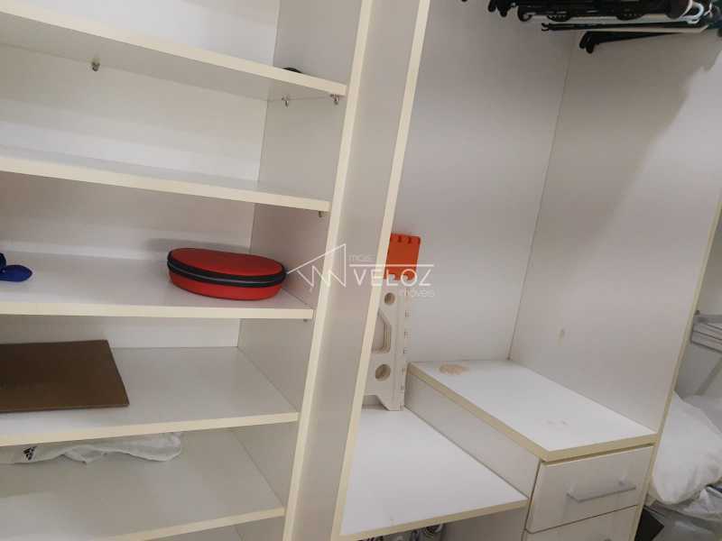 Apartamento à venda com 2 quartos, 67m² - Foto 10