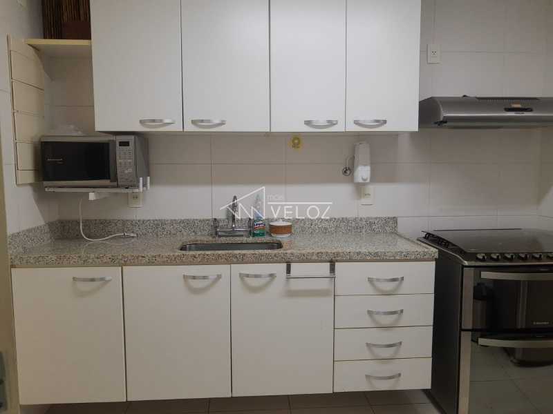 Apartamento à venda com 2 quartos, 67m² - Foto 18