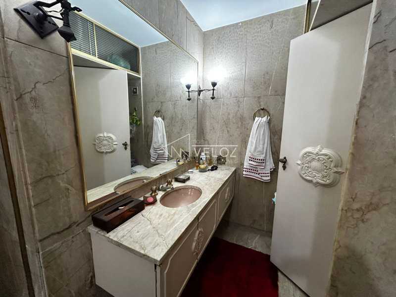 Apartamento à venda com 4 quartos, 258m² - Foto 11