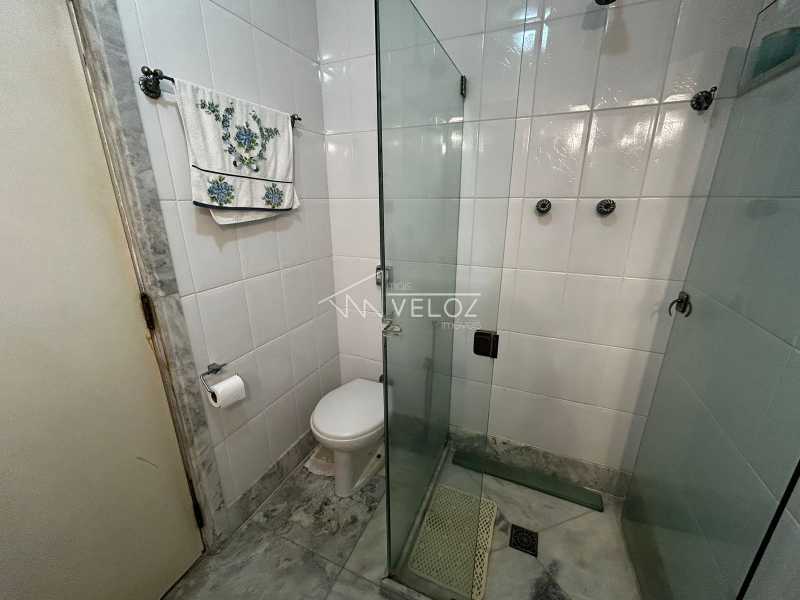 Apartamento à venda com 4 quartos, 258m² - Foto 14