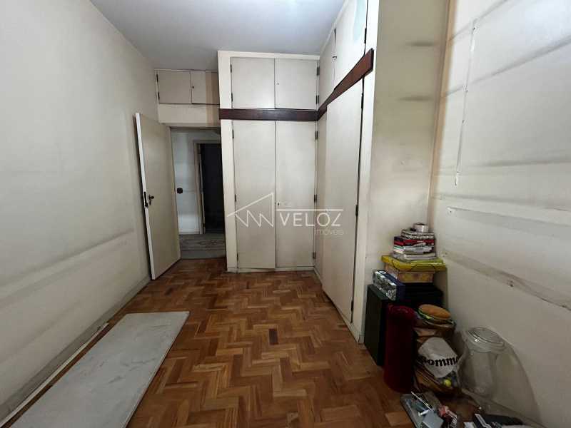 Apartamento à venda com 4 quartos, 258m² - Foto 16