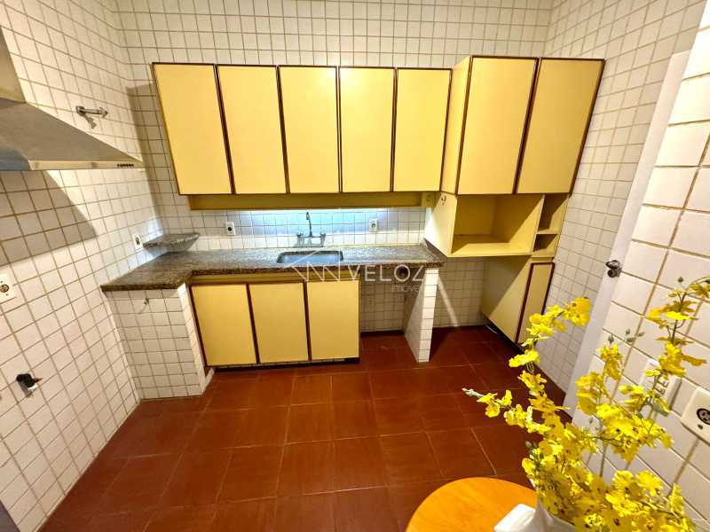 Apartamento à venda com 2 quartos, 97m² - Foto 15