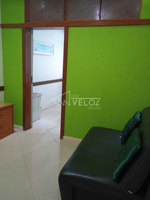 Apartamento à venda com 1 quarto, 32m² - Foto 3