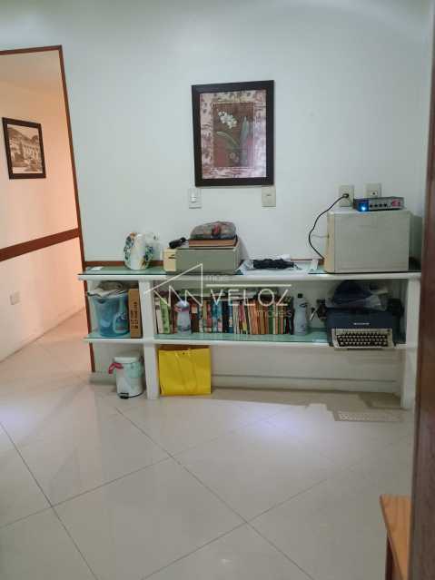 Apartamento à venda com 1 quarto, 32m² - Foto 15