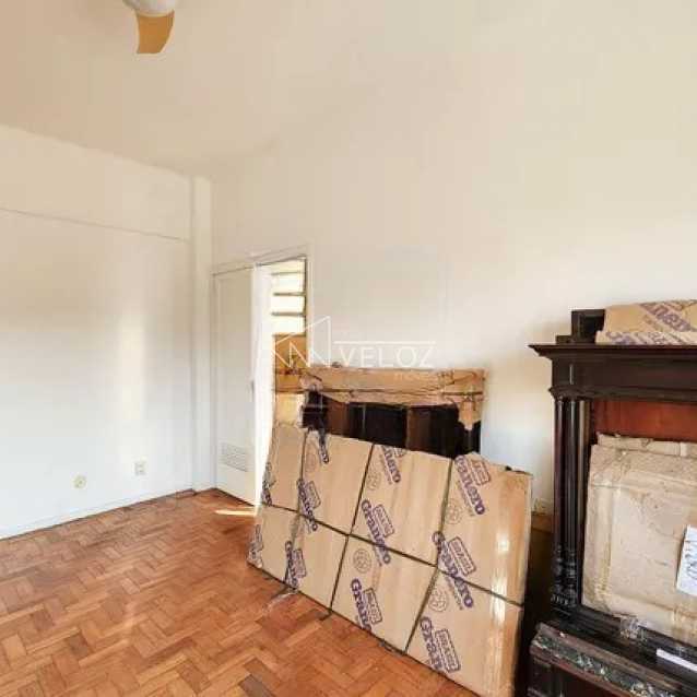 Apartamento à venda com 1 quarto, 40m² - Foto 3