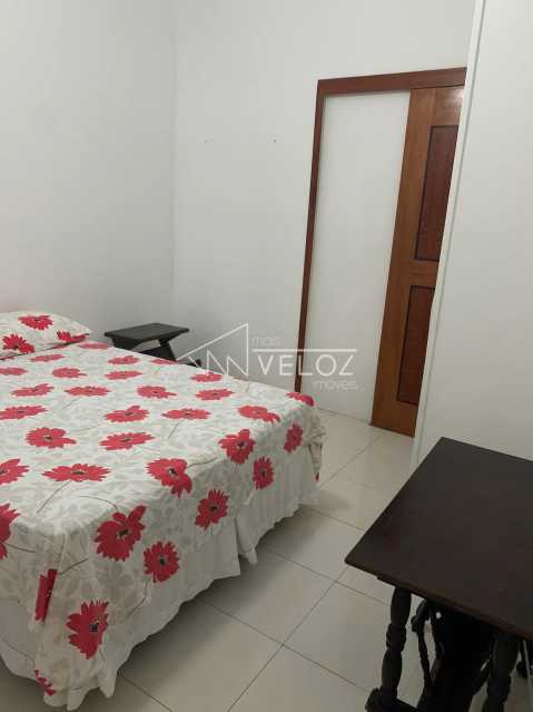 Apartamento à venda com 2 quartos, 74m² - Foto 4