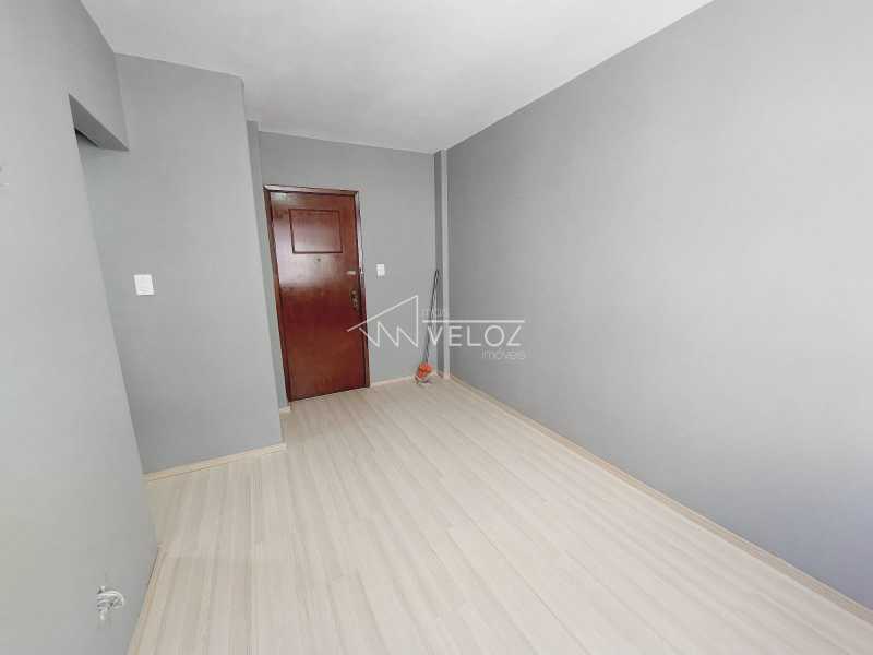 Apartamento à venda com 2 quartos, 47m² - Foto 4