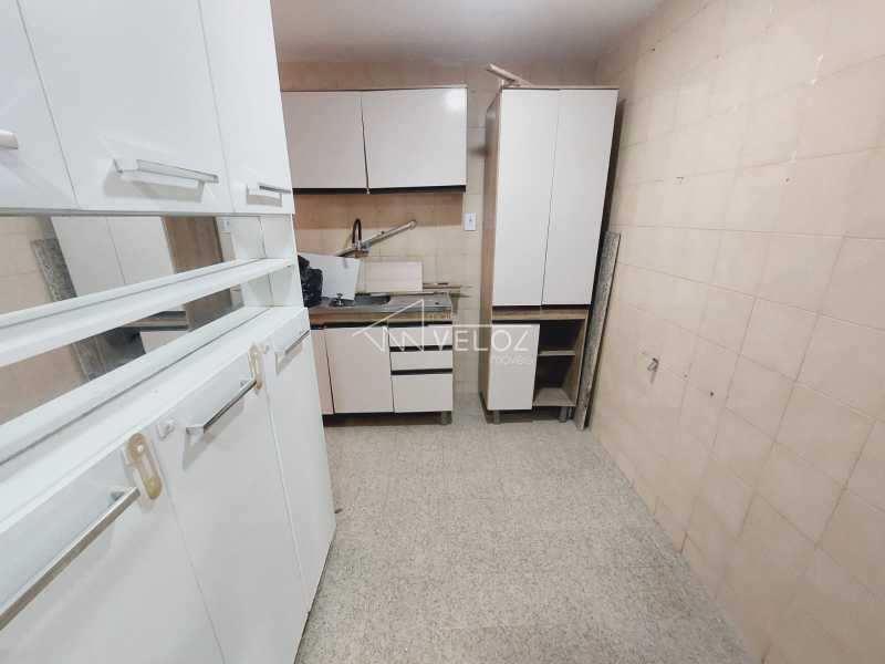 Apartamento à venda com 2 quartos, 47m² - Foto 12