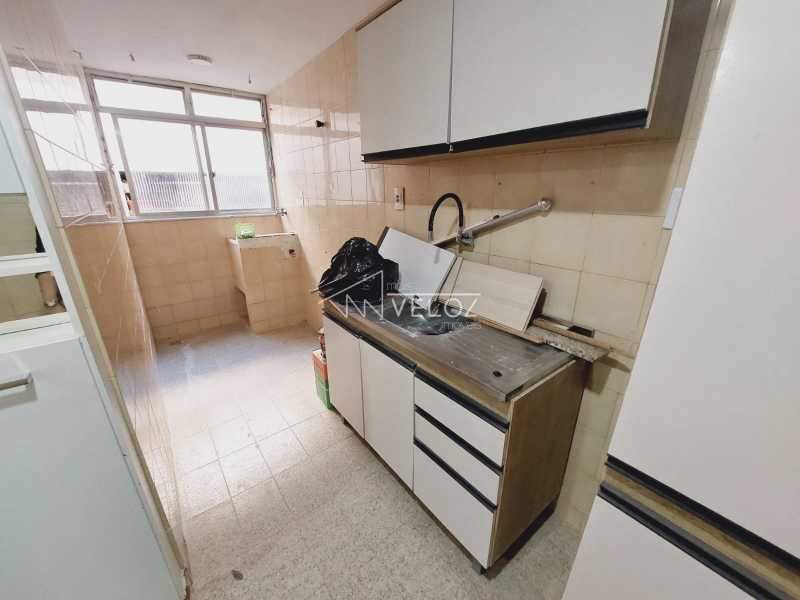 Apartamento à venda com 2 quartos, 47m² - Foto 14