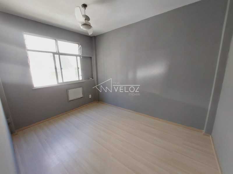 Apartamento à venda com 2 quartos, 47m² - Foto 9