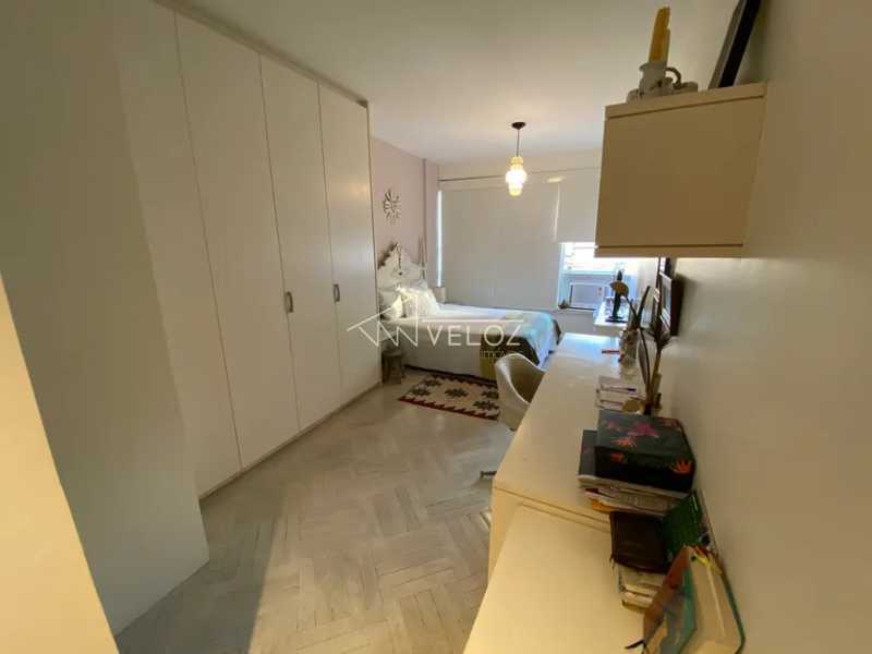 Apartamento à venda com 3 quartos, 153m² - Foto 9