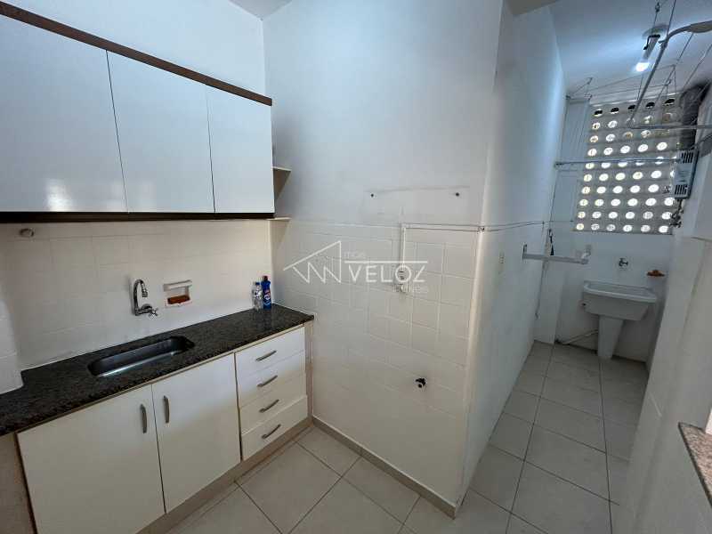 Apartamento à venda com 1 quarto, 43m² - Foto 12