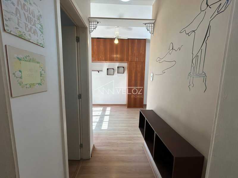 Apartamento à venda com 1 quarto, 43m² - Foto 9