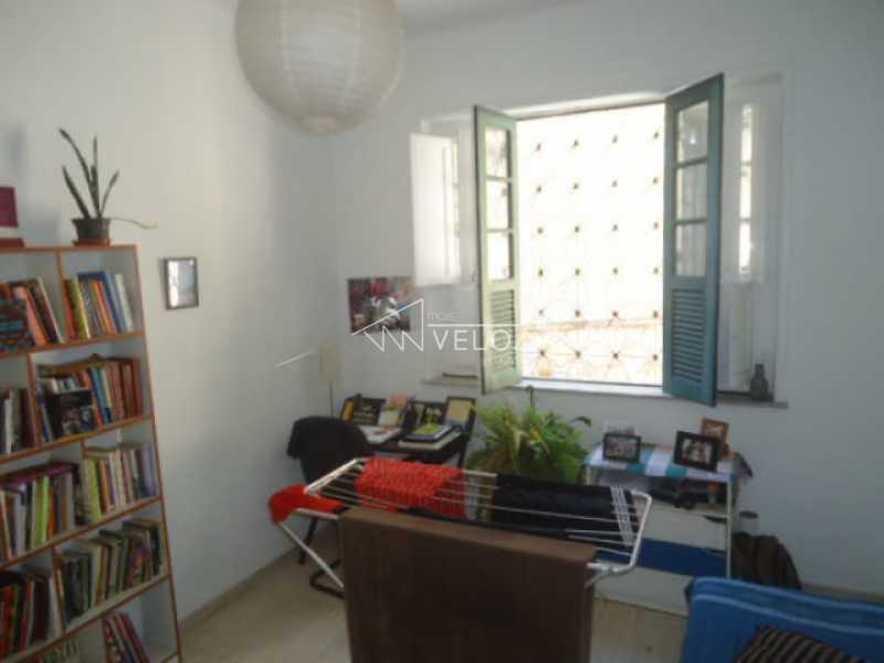 Apartamento à venda com 2 quartos, 75m² - Foto 10