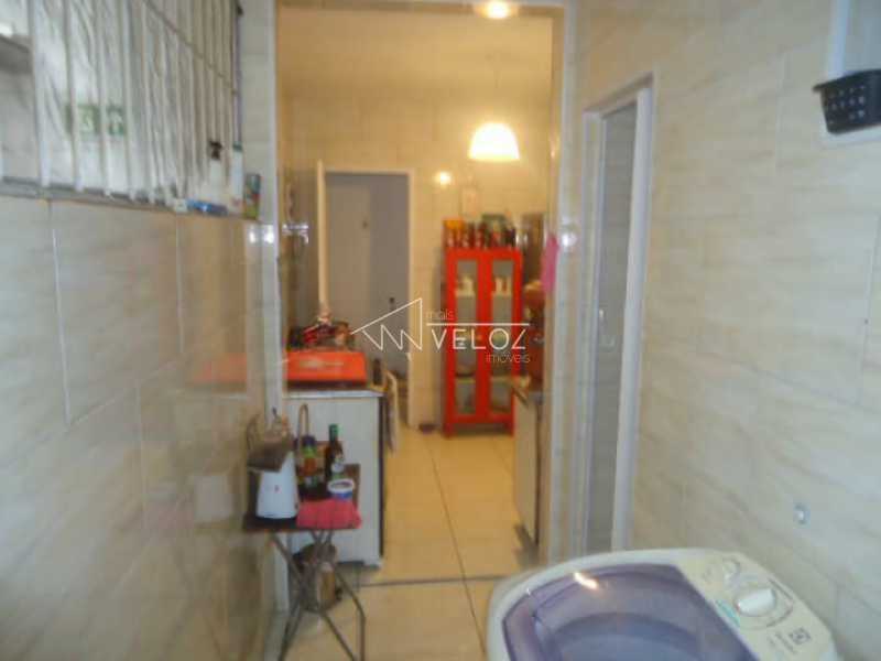 Apartamento à venda com 2 quartos, 75m² - Foto 16