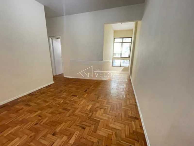 Apartamento à venda com 2 quartos, 60m² - Foto 4