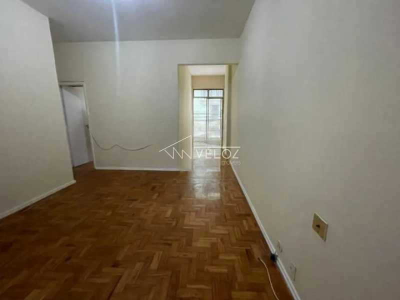 Apartamento à venda com 2 quartos, 60m² - Foto 6