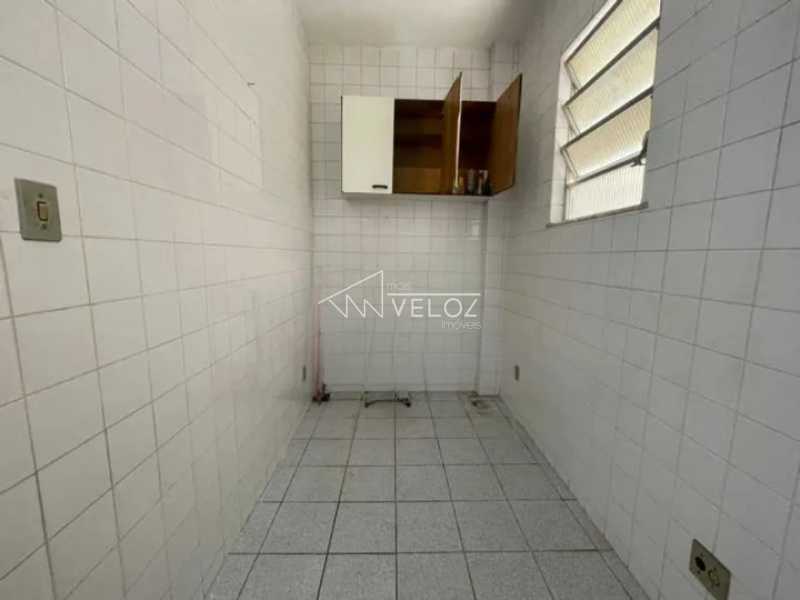 Apartamento à venda com 2 quartos, 60m² - Foto 15