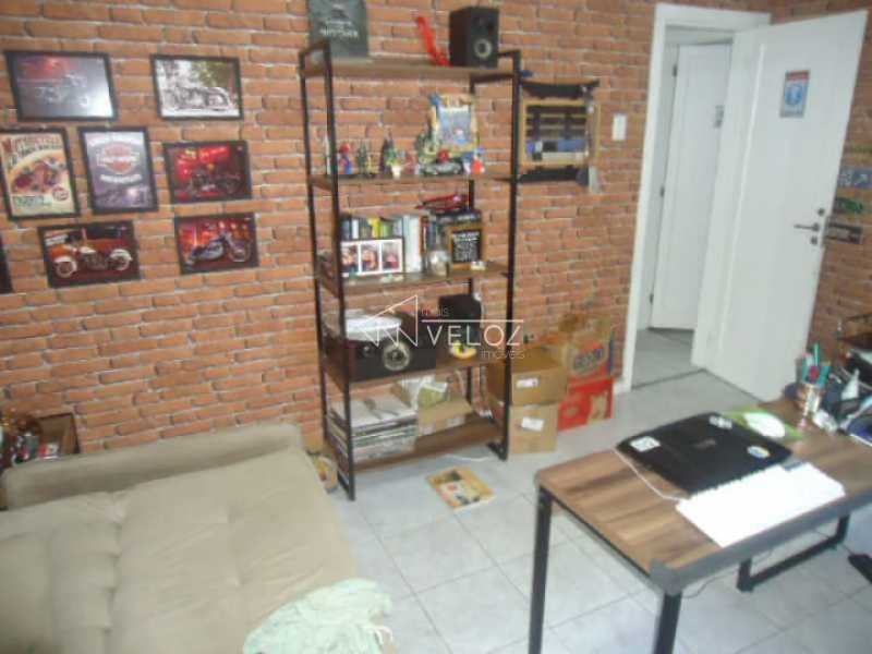 Apartamento à venda com 2 quartos, 79m² - Foto 11