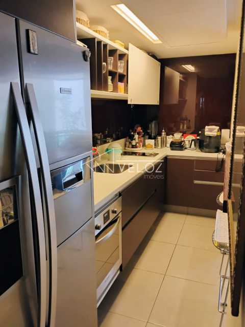 Apartamento à venda com 2 quartos, 85m² - Foto 10