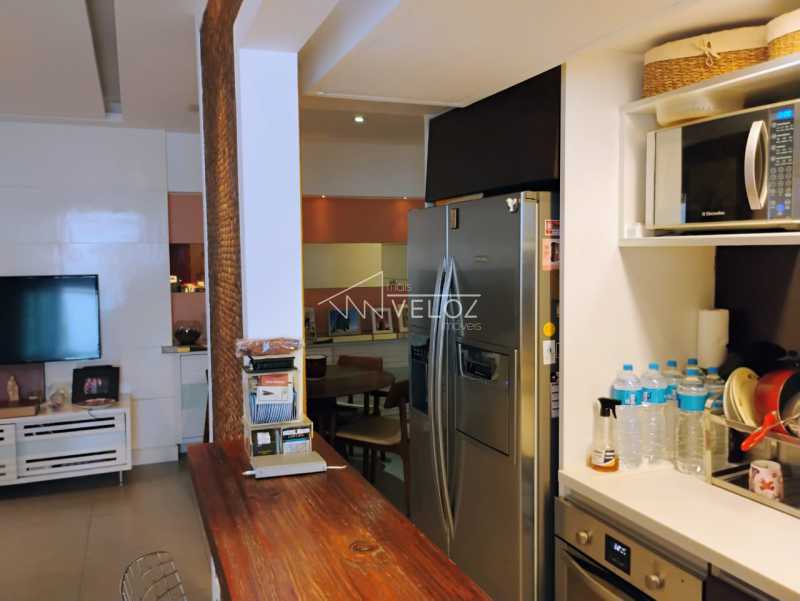 Apartamento à venda com 2 quartos, 85m² - Foto 9