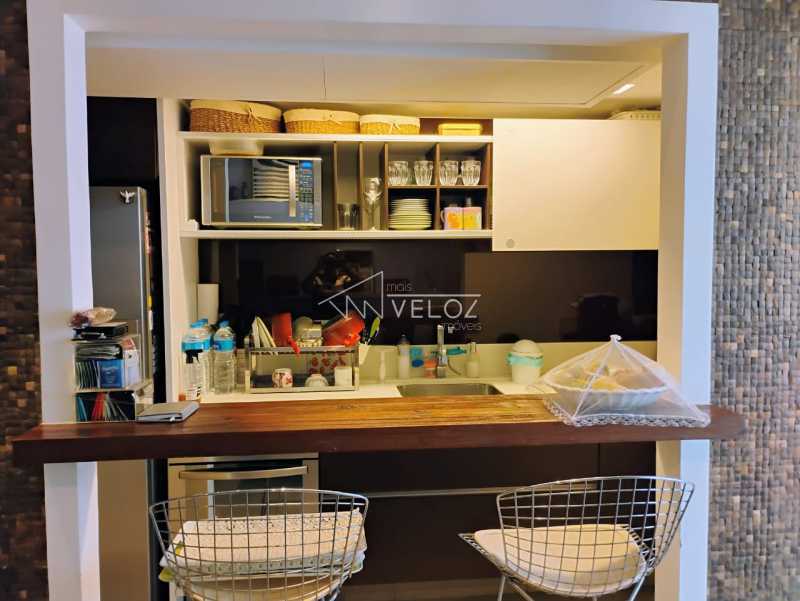 Apartamento à venda com 2 quartos, 85m² - Foto 11