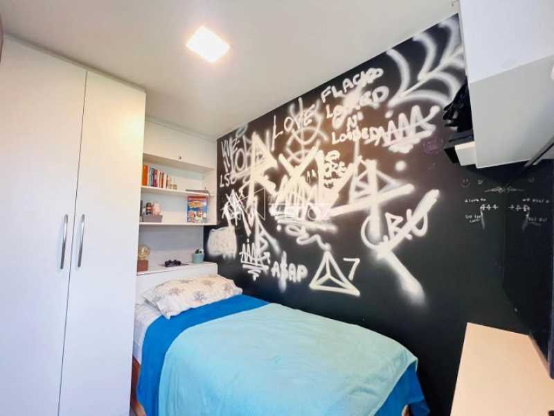 Apartamento à venda com 2 quartos, 80m² - Foto 13